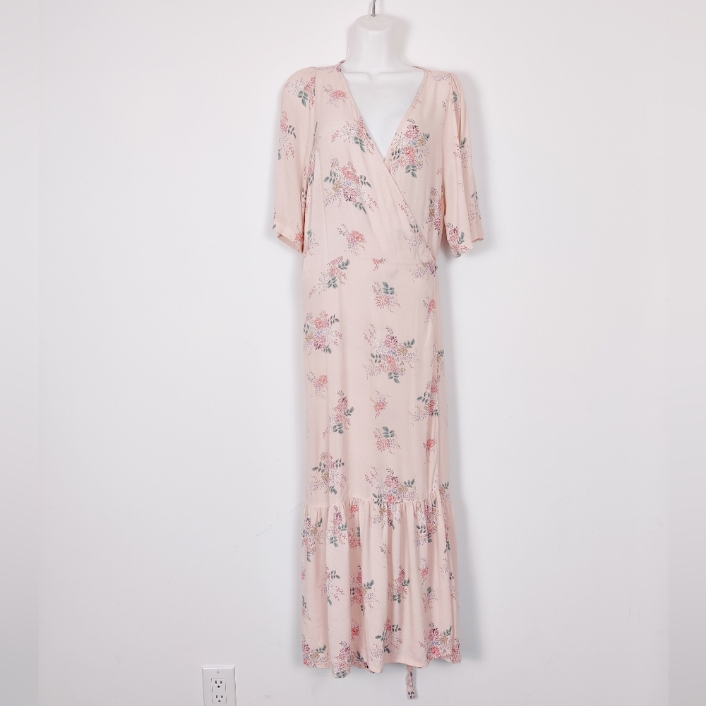 Gap Women's Maxi Wrap Dress in Light Peach Pink Floral Cottagecore Tiered Large